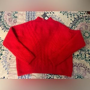 Universal thread red sweater